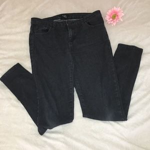 Forever 21 Blackish-Blue Skinny Jeans